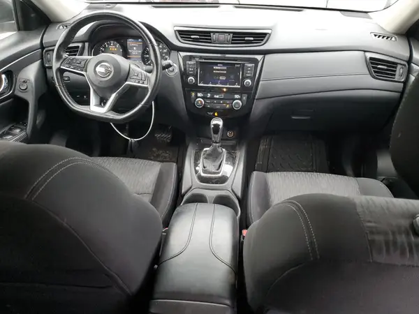 JN8AT2MV9JW349240 2018 NISSAN ROGUE - Image 8