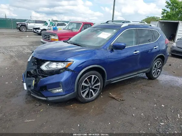 JN8AT2MV9JW350422 2018 NISSAN ROGUE - Image 2