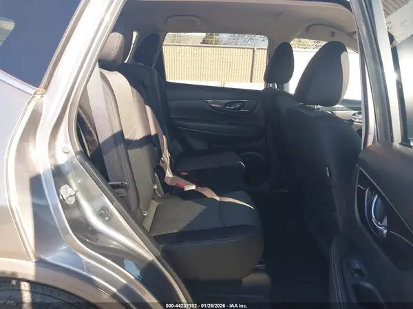 JN8AT2MV9JW352123 2018 NISSAN ROGUE - Image 8