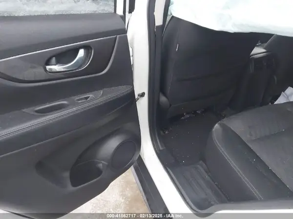 JN8AT2MV9JW354406 2018 NISSAN ROGUE - Image 8