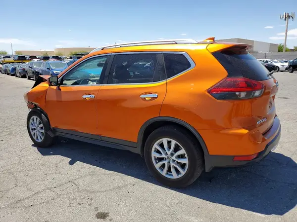 JN8AT2MV9JW355104 2018 NISSAN ROGUE - Image 2
