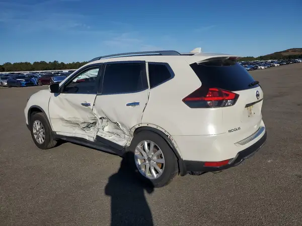 JN8AT2MV9KW374284 2019 NISSAN ROGUE - Image 2