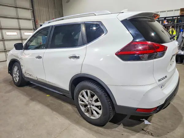 JN8AT2MV9KW375404 2019 NISSAN ROGUE - Image 2