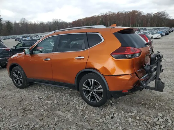 JN8AT2MV9KW377380 2019 NISSAN ROGUE - Image 2