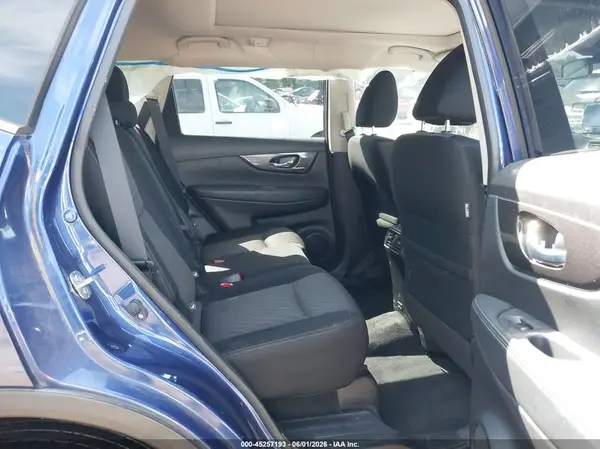 JN8AT2MV9KW384393 2019 NISSAN ROGUE - Image 8