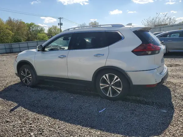 JN8AT2MV9KW384992 2019 NISSAN ROGUE - Image 2