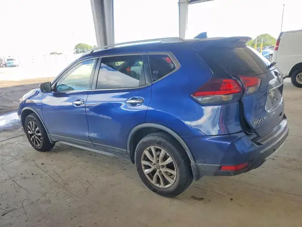 JN8AT2MV9KW393370 2019 NISSAN ROGUE - Image 2