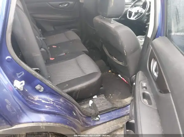 JN8AT2MV9KW394082 2019 NISSAN ROGUE - Image 8