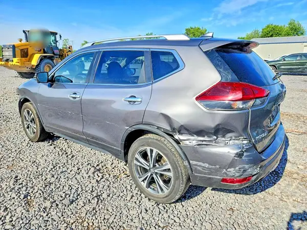 JN8AT2MV9KW395135 2019 NISSAN ROGUE - Image 2