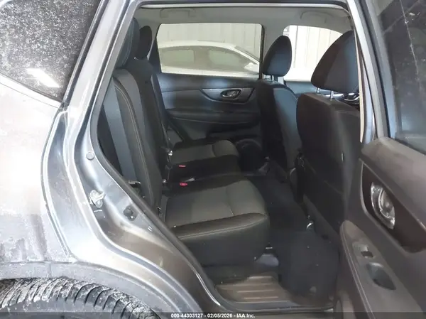 JN8AT2MV9KW396611 2019 NISSAN ROGUE - Image 8