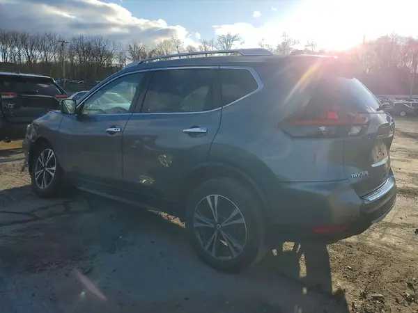 JN8AT2MV9KW397161 2019 NISSAN ROGUE - Image 2