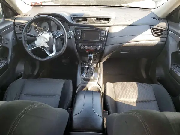 JN8AT2MV9KW401984 2019 NISSAN ROGUE - Image 8