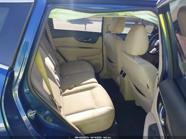 JN8AT2MV9LW104697 2020 NISSAN ROGUE - Image 8