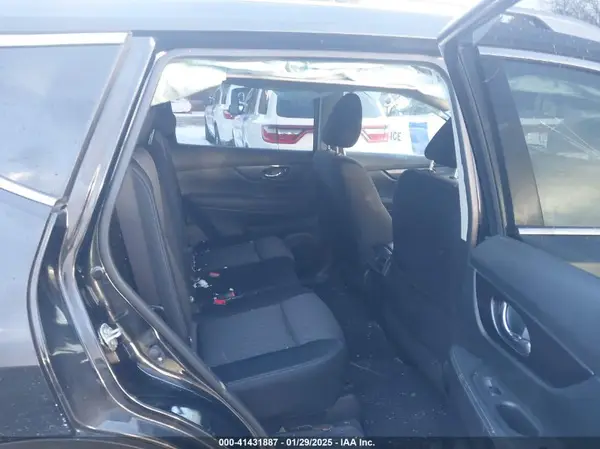 JN8AT2MV9LW108233 2020 NISSAN ROGUE - Image 8