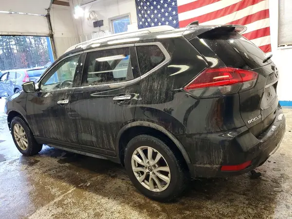 JN8AT2MV9LW108913 2020 NISSAN ROGUE - Image 2