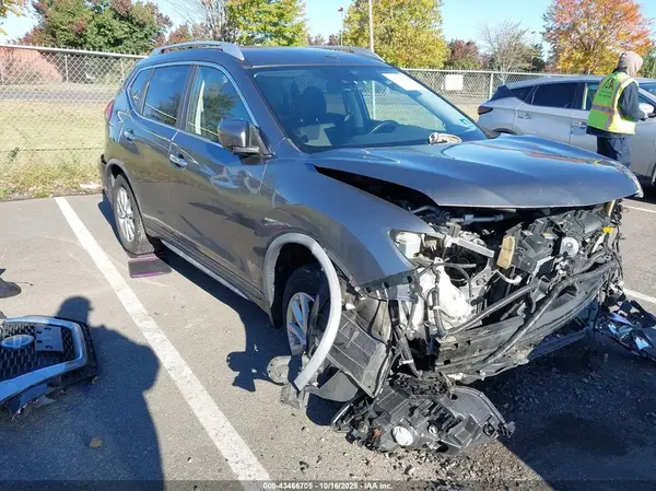 JN8AT2MV9LW114503 2020 NISSAN ROGUE - Image 1