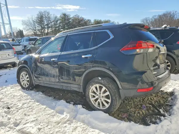 JN8AT2MV9LW130426 2020 NISSAN ROGUE - Image 2