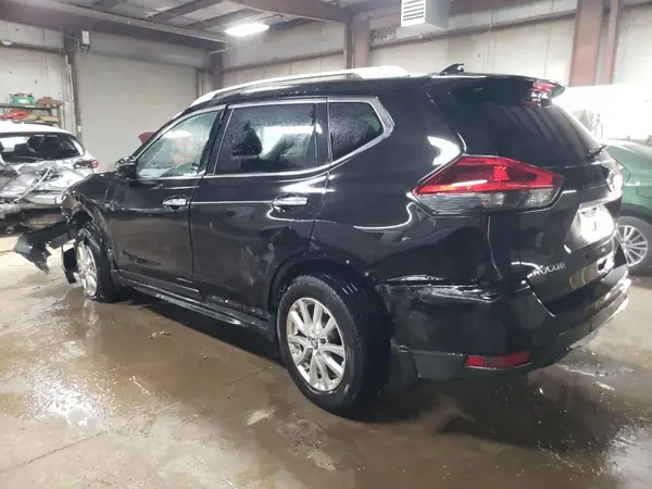 JN8AT2MV9LW133679 2020 NISSAN ROGUE - Image 2