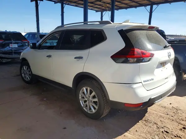 JN8AT2MV9LW140499 2020 NISSAN ROGUE - Image 2
