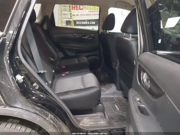 JN8AT2MV9LW140888 2020 NISSAN ROGUE - Image 8