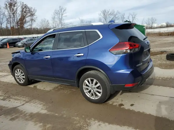 JN8AT2MV9LW143015 2020 NISSAN ROGUE - Image 2