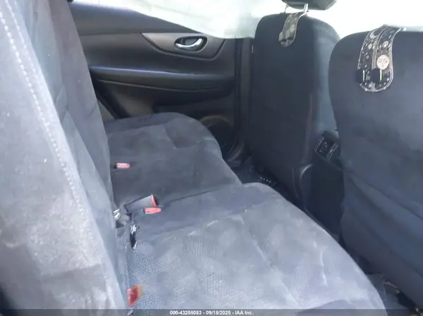 JN8AT2MVXGW133700 2016 NISSAN ROGUE - Image 8