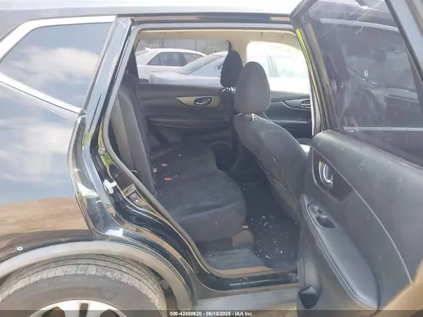 JN8AT2MVXGW136595 2016 NISSAN ROGUE - Image 8