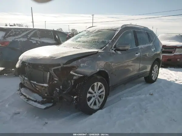 JN8AT2MVXGW138931 2016 NISSAN ROGUE - Image 2