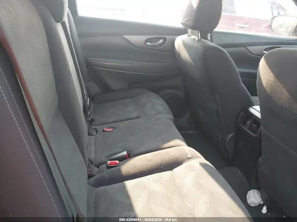 JN8AT2MVXGW139173 2016 NISSAN ROGUE - Image 8