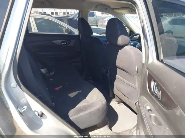 JN8AT2MVXGW145555 2016 NISSAN ROGUE - Image 8