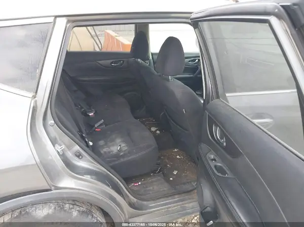 JN8AT2MVXGW147371 2016 NISSAN ROGUE - Image 8