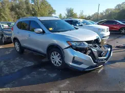 JN8AT2MVXHW000498 2017 NISSAN ROGUE