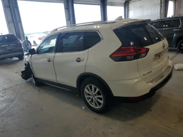 JN8AT2MVXHW004812 2017 NISSAN ROGUE - Image 2