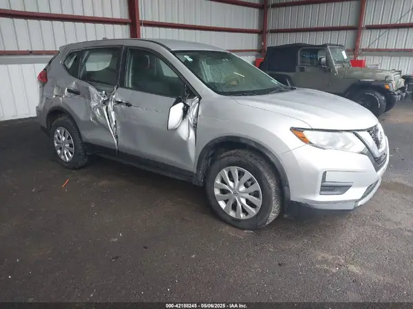 JN8AT2MVXHW005264 2017 NISSAN ROGUE - Image 1