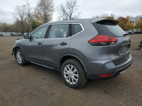 JN8AT2MVXHW005538 2017 NISSAN ROGUE - Image 2