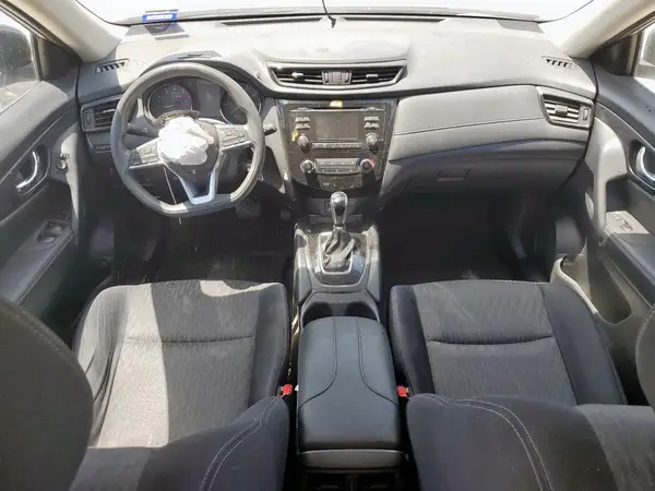 JN8AT2MVXHW008990 2017 NISSAN ROGUE - Image 8
