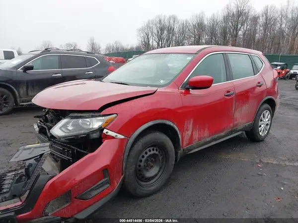 JN8AT2MVXHW011338 2017 NISSAN ROGUE - Image 2