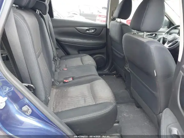 JN8AT2MVXHW013039 2017 NISSAN ROGUE - Image 8