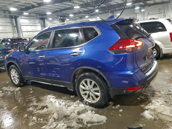JN8AT2MVXHW013106 2017 NISSAN ROGUE - Image 2