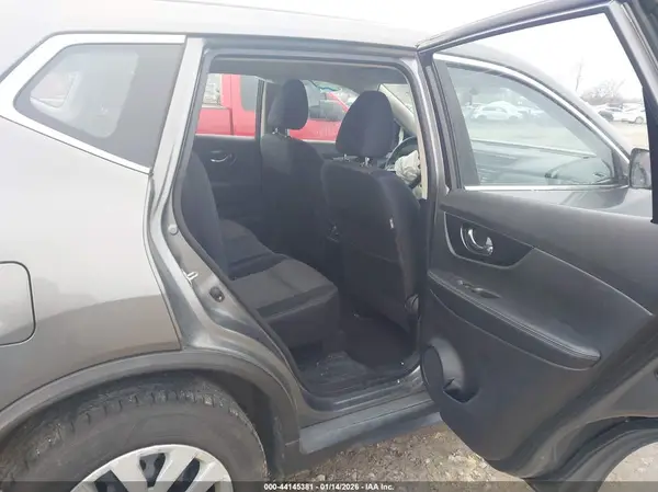 JN8AT2MVXHW013204 2017 NISSAN ROGUE - Image 8