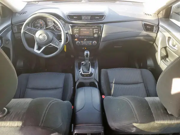 JN8AT2MVXHW015227 2017 NISSAN ROGUE - Image 8