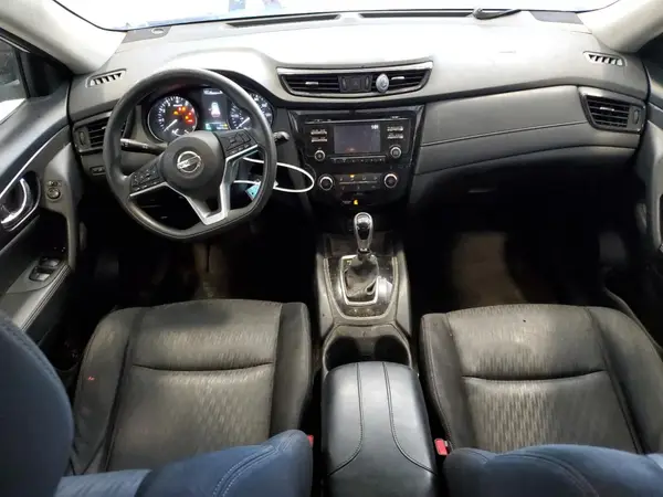 JN8AT2MVXHW015373 2017 NISSAN ROGUE - Image 8