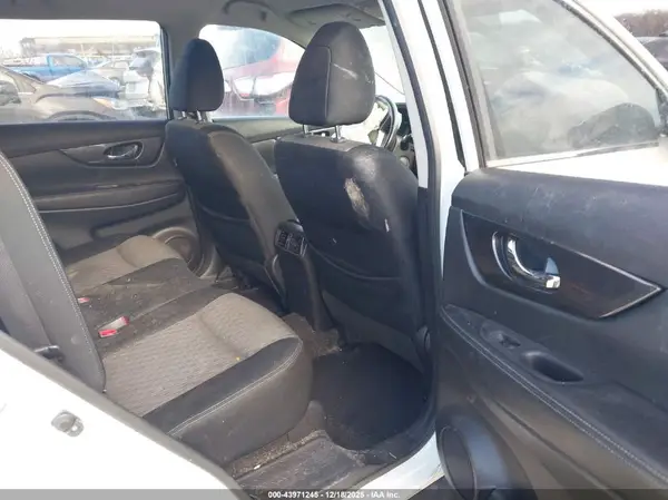 JN8AT2MVXHW016328 2017 NISSAN ROGUE - Image 8