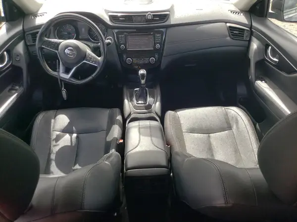 JN8AT2MVXHW017642 2017 NISSAN ROGUE - Image 8