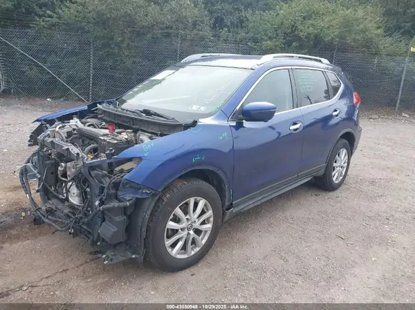 JN8AT2MVXHW020332 2017 NISSAN ROGUE - Image 2