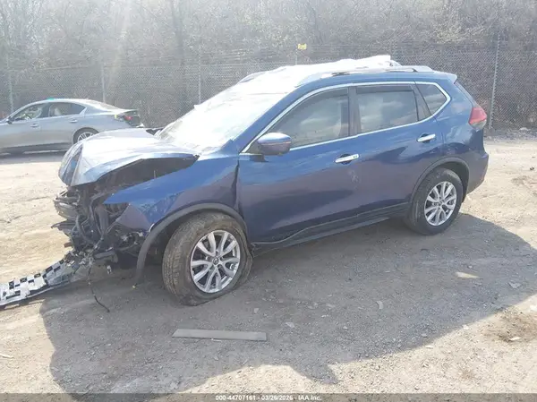 JN8AT2MVXHW020962 2017 NISSAN ROGUE - Image 2