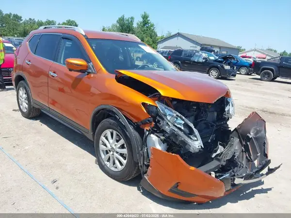 JN8AT2MVXHW021187 2017 NISSAN ROGUE - Image 1
