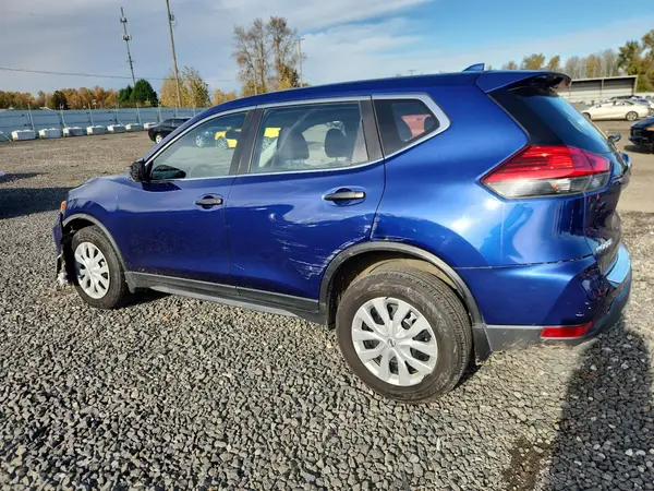 JN8AT2MVXHW025613 2017 NISSAN ROGUE - Image 2