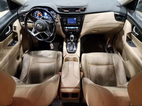 JN8AT2MVXHW025661 2017 NISSAN ROGUE - Image 8