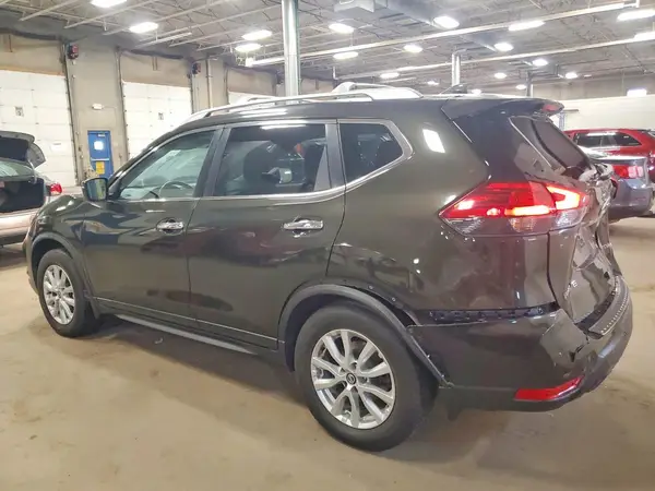 JN8AT2MVXHW027426 2017 NISSAN ROGUE - Image 2